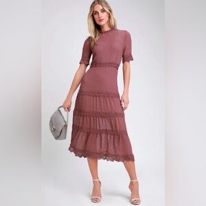 Lulus NWOT Elegant Mauve Lace Trim Dress